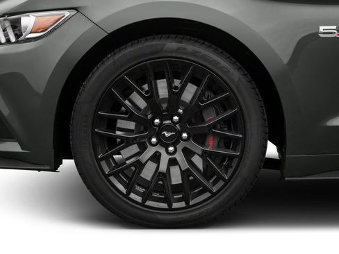 Used 2017 Ford Mustang GT Premium RWD image 12