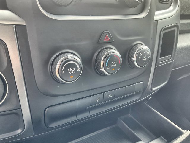 Used 2024 RAM 1500 Classic SLT RWD image 27
