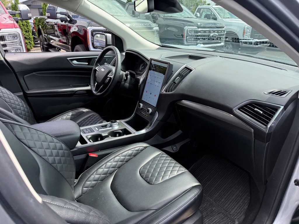 Certified 2024 Ford Edge Titanium AWD/4WD image 14