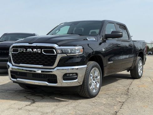 New 2026 RAM 1500 4x4 Crew Cab image 2