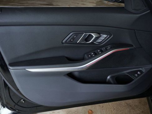 Used 2026 BMW 330i xDrive 330i xDrive w/ Convenience Package image 9