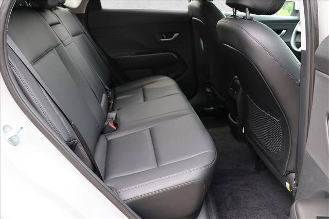 Used 2026 Hyundai Kona Limited FWD image 25
