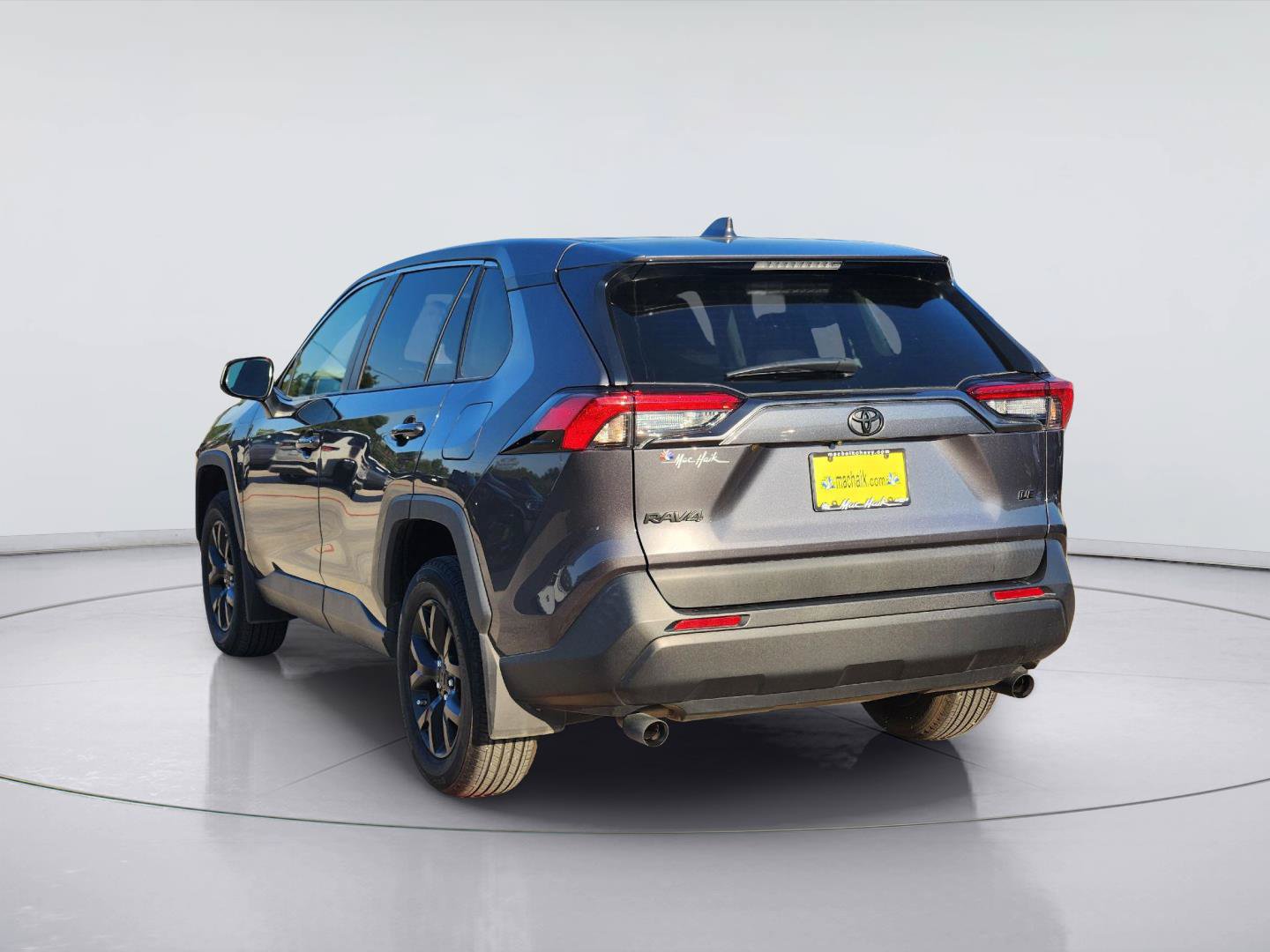 Used 2024 Toyota RAV4 LE FWD image 7