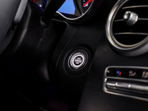 Certified 2022 Mercedes-Benz GLC 300 image 30
