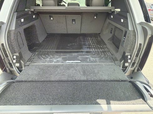 New 2026 Land Rover Range Rover SE AWD/4WD image 12