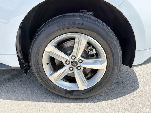 Used 2022 Ford Edge SE w/ Black Appearance Package AWD/4WD image 31