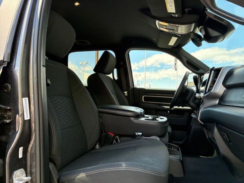 Used 2025 RAM 2500 Big Horn image 38