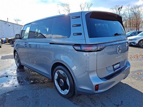 New 2025 Volkswagen ID. Buzz Pro S image 3