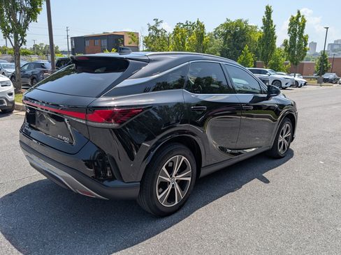 Used 2023 Lexus RX 350 Premium w/ Accessory Package AWD/4WD image 3
