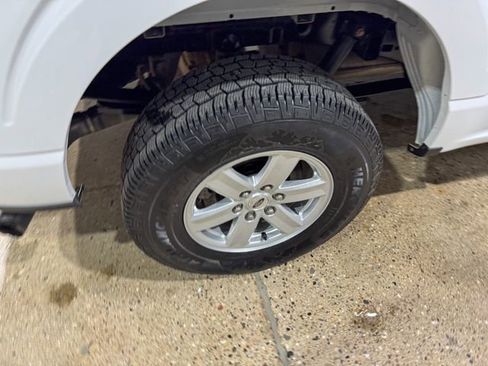 Used 2023 Ford F150 XLT image 28