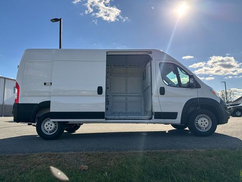 New 2026 RAM ProMaster 2500 w/ Power Group image 5