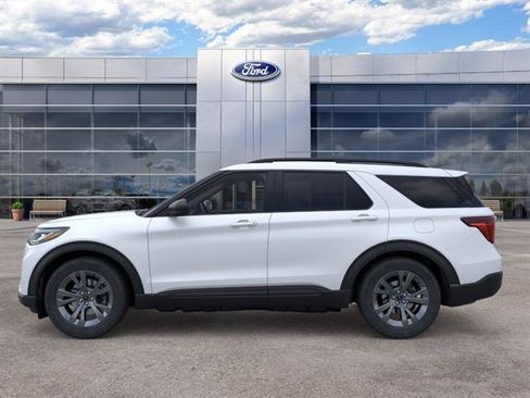 New 2026 Ford Explorer Active w/ Active Comfort Package AWD/4WD image 5