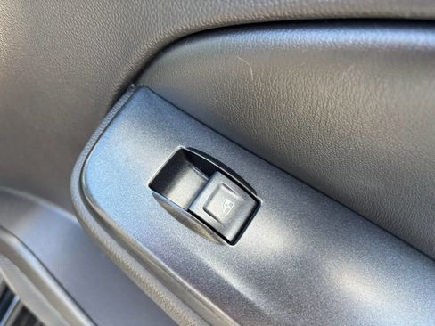 Used 2015 Chevrolet Tahoe LS RWD image 41