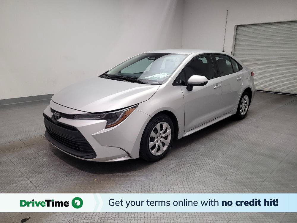 Used 2025 Toyota Corolla LE FWD image 1