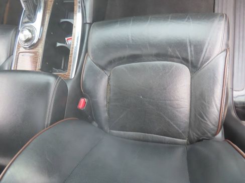 Used 2018 Nissan Armada SL w/ Moonroof Package AWD/4WD image 43