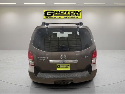 Used 2008 Nissan Pathfinder SE w/ Side Airbags Pkg AWD/4WD image 4