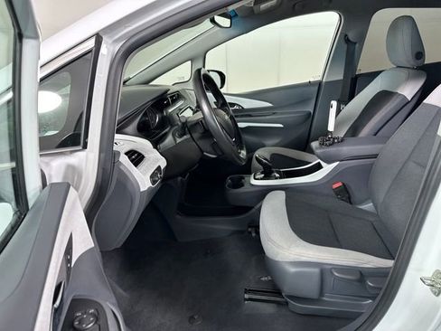 Used 2021 Chevrolet Bolt LT FWD image 11