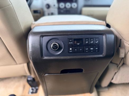 Used 2008 Toyota Sequoia SR5 RWD image 17