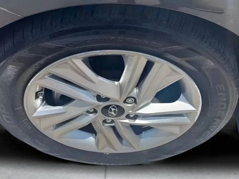 Used 2020 Hyundai Elantra SEL w/ Convenience Package (C2) image 23