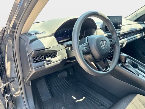 Certified 2024 Honda Accord EX image 17
