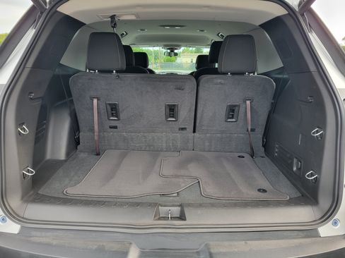 Certified 2019 Chevrolet Traverse LT FWD image 7