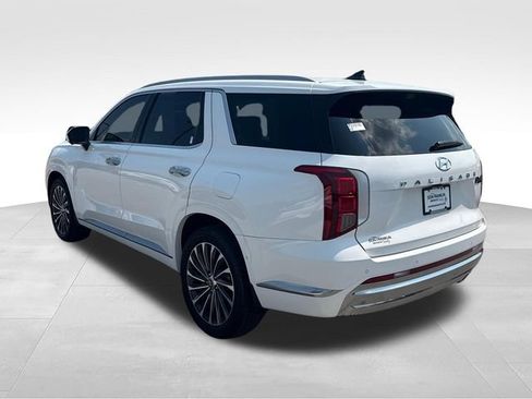 Used 2023 Hyundai Palisade Calligraphy AWD/4WD image 3