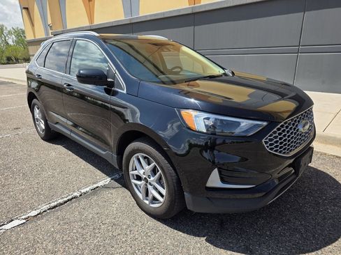 Used 2023 Ford Edge SEL AWD/4WD image 9