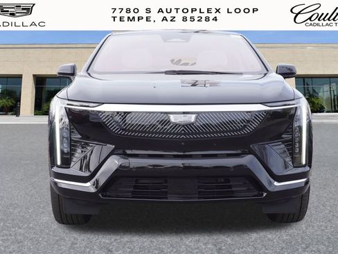 New 2026 Cadillac Optiq Luxury 1 image 5