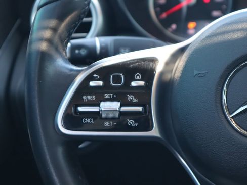 Used 2020 Mercedes-Benz C 300 Sedan image 11