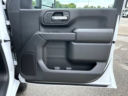 New 2026 Chevrolet Silverado 2500 Custom w/ Custom Convenience Package AWD/4WD image 15