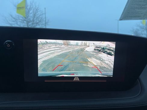 Used 2025 Buick Encore GX Preferred image 19