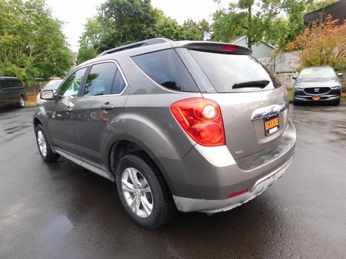 Used 2010 Chevrolet Equinox LT w/ Vehicle Interface Package AWD/4WD image 3