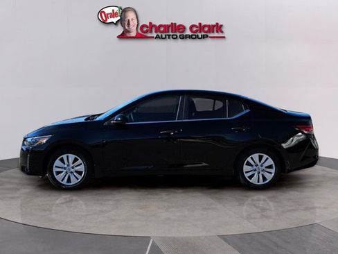 Certified 2025 Nissan Sentra S FWD image 3