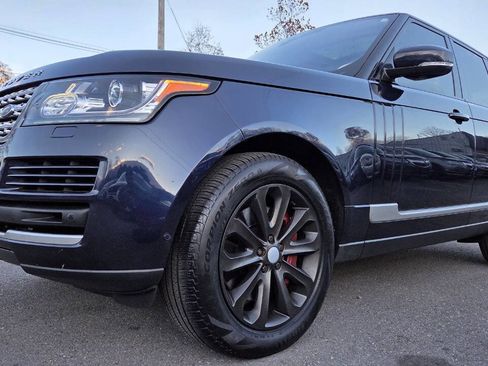 Used 2017 Land Rover Range Rover HSE image 6