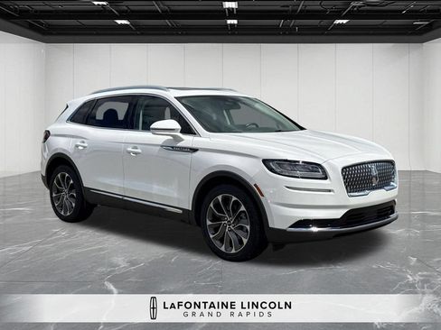 Certified 2023 Lincoln Nautilus Reserve w/ Class II Trailer Tow Package AWD/4WD image 7