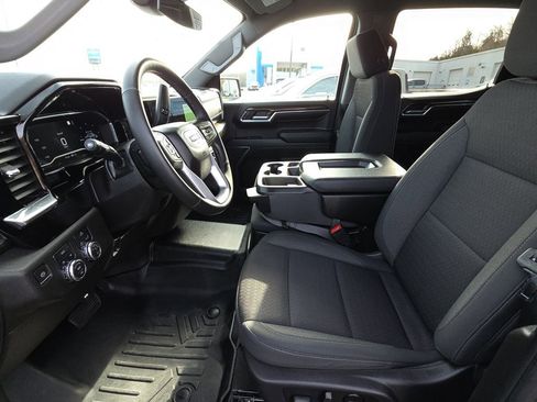 Used 2023 GMC Sierra 1500 Elevation image 16