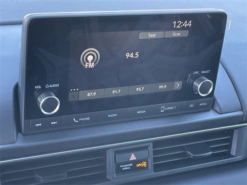 New 2025 Honda Pilot Sport image 17