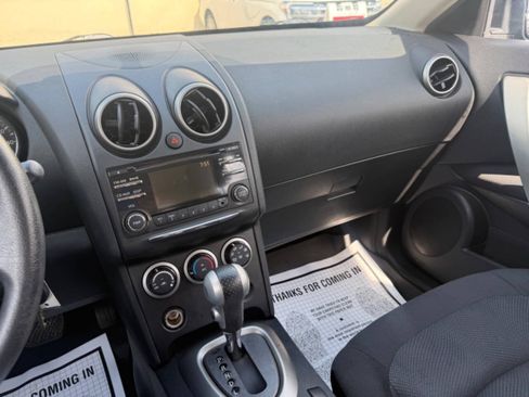 Used 2015 Nissan Rogue S w/ Convenience Package FWD image 18