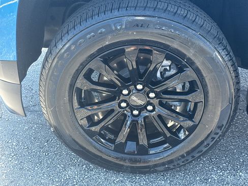 Used 2022 GMC Canyon Elevation AWD/4WD image 9