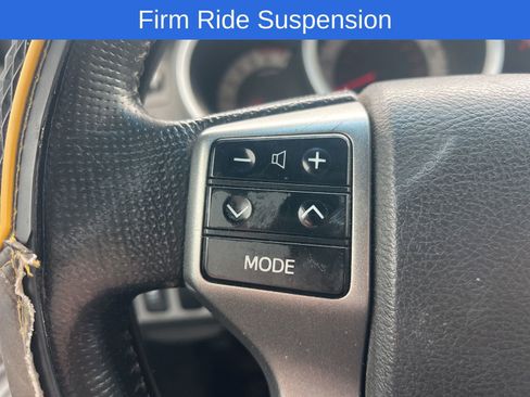 Used 2012 Toyota Tacoma 4x4 Access Cab V6 w/ TRD Sport Pkg image 11