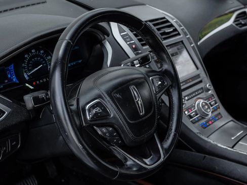 Used 2017 Lincoln MKZ Reserve FWD image 24