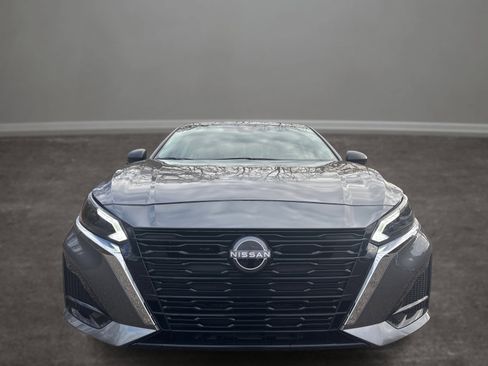 Used 2025 Nissan Altima 2.5 S image 26