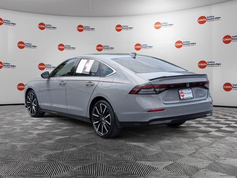 Used 2024 Honda Accord Touring image 21