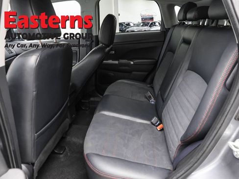 Used 2022 Mitsubishi Outlander Sport SE FWD image 21