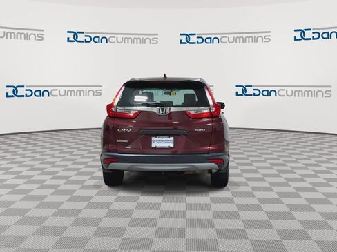 Used 2017 Honda CR-V LX image 7
