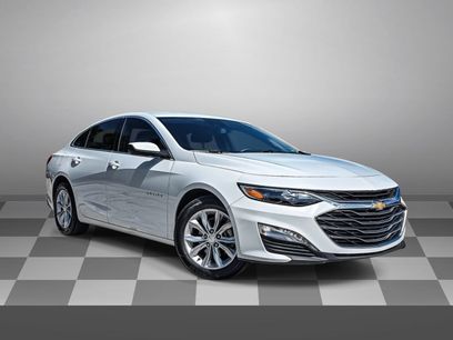 Used 2025 Chevrolet Malibu LT