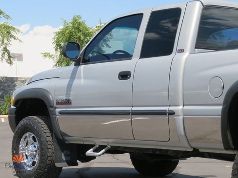 Used 2000 Dodge Ram 2500 Truck 4x4 Quad Cab image 21