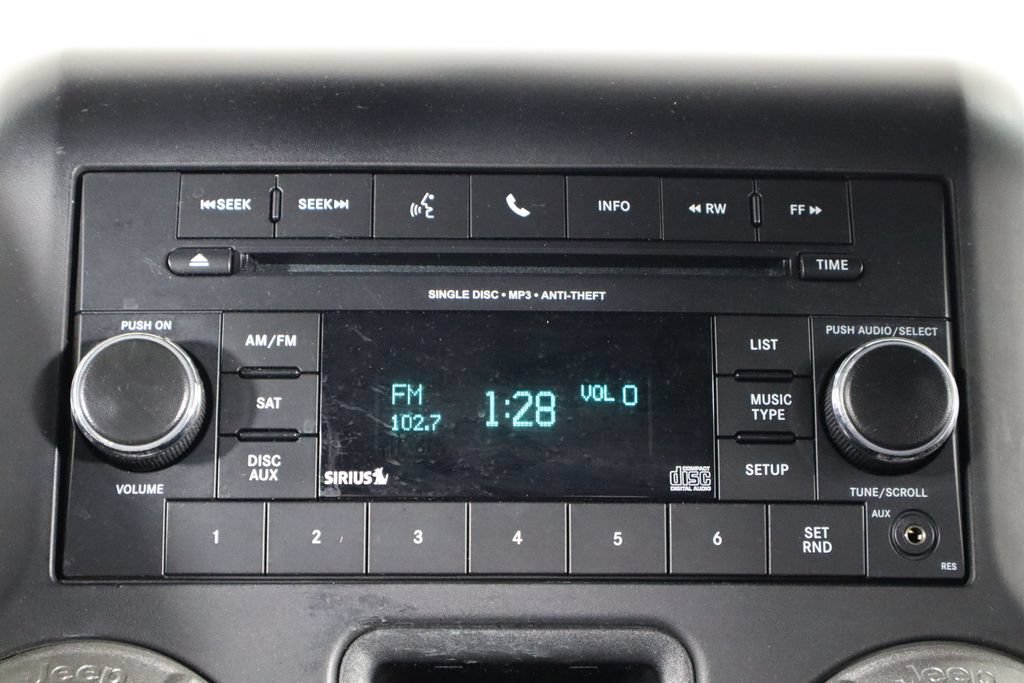 Used 2014 Jeep Wrangler Unlimited Sport w/ Connectivity Group AWD/4WD image 24