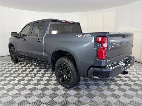 Used 2021 Chevrolet Silverado 1500 Custom w/ LPO, Dark Essentials Package image 5