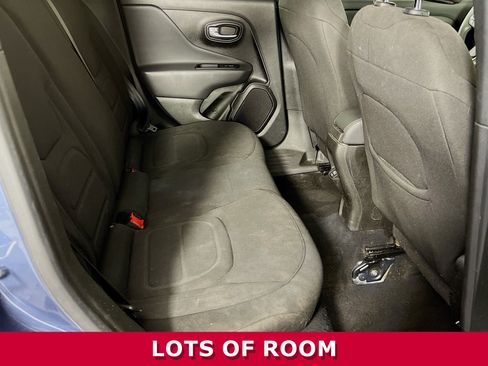 Used 2022 Jeep Renegade Latitude image 23